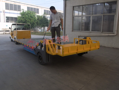 全挂式自带升降多功能平板车,自动装卸江南网页版页面登录_江南（中国）2I.jpg