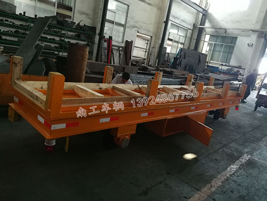 1677548543191760.jpg 12吨电动轨道车3 I.jpg